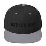 SNAPBACK HAT BLACK FONT