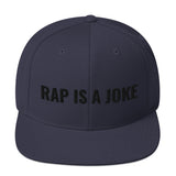 SNAPBACK HAT BLACK FONT
